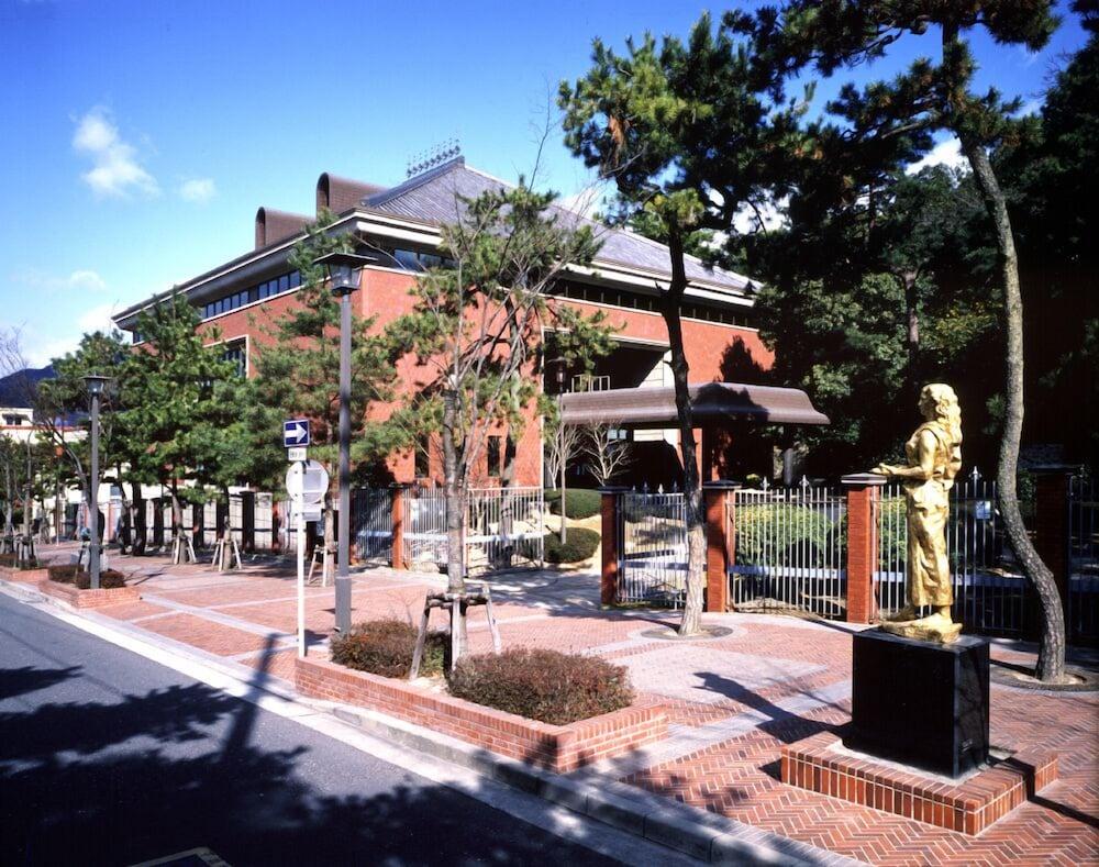 Kure Hankyu Hotel Eksteriør bilde